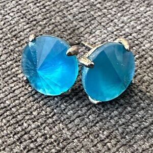 Kendra Scott Jolie Peacock Blue Stud Earrings